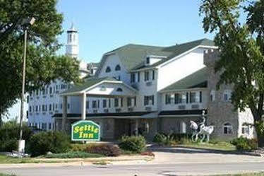 Settle Inn And Suites Altoona Exterior photo